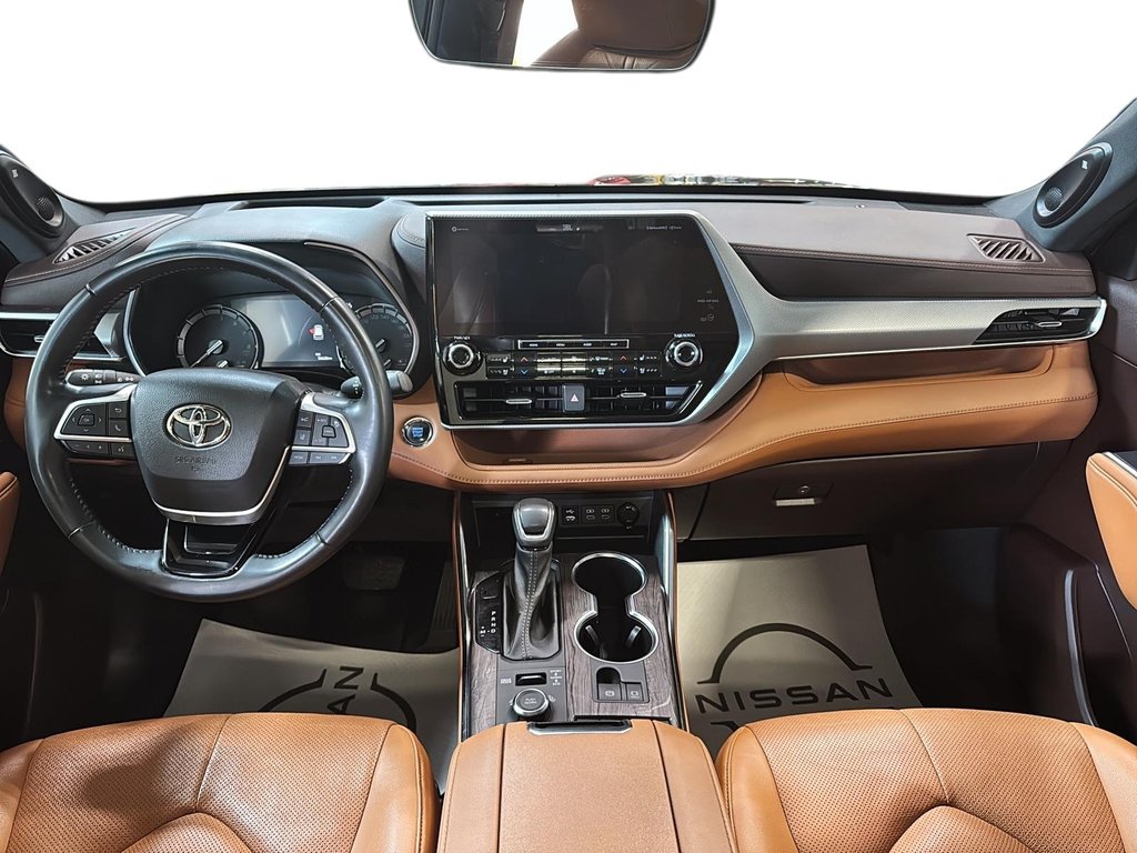 2022 Toyota Highlander in Jonquière, Quebec - 10 - w1024h768px