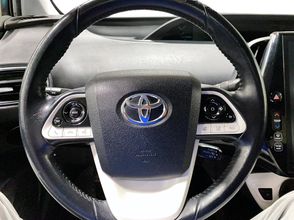 2018 Toyota Prius Prime in Jonquière, Quebec - 12 - w1024h768px