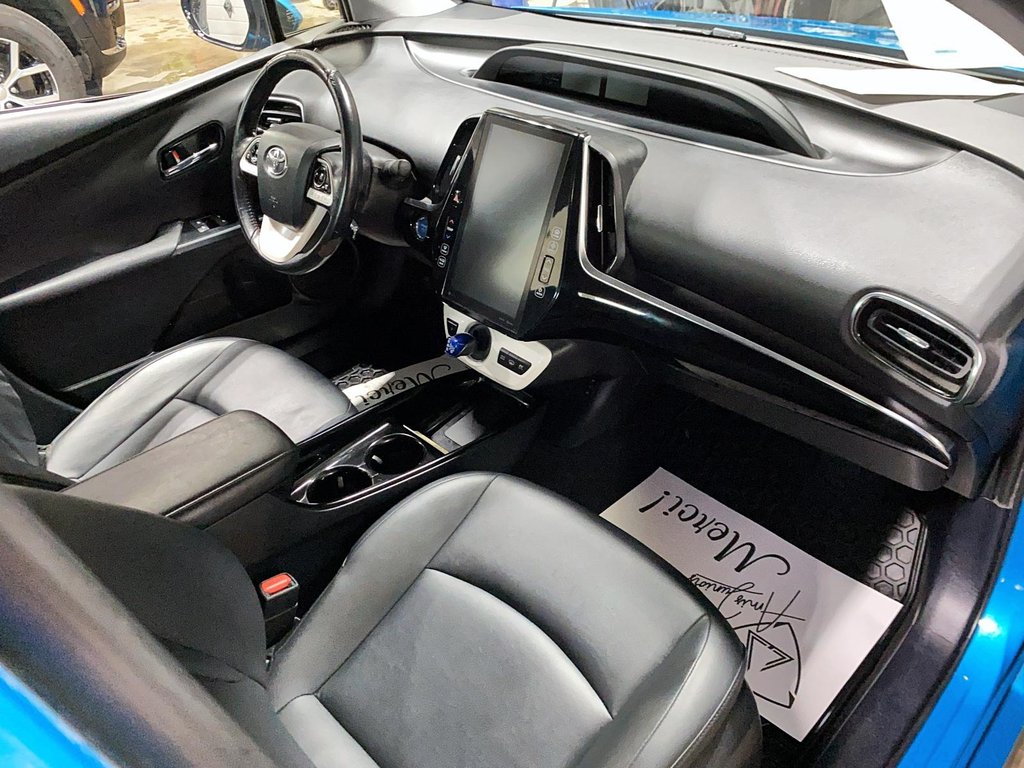 2018 Toyota Prius Prime in Jonquière, Quebec - 15 - w1024h768px