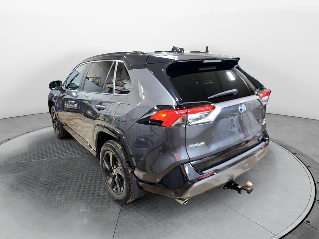 2021 Toyota RAV4 hybrid in Chicoutimi, Quebec - 4 - w1024h768px
