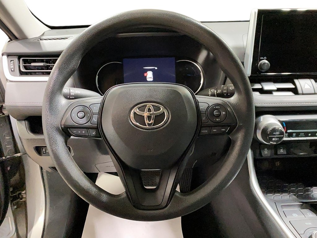 Toyota RAV4  2023 à Jonquière, Québec - 14 - w1024h768px