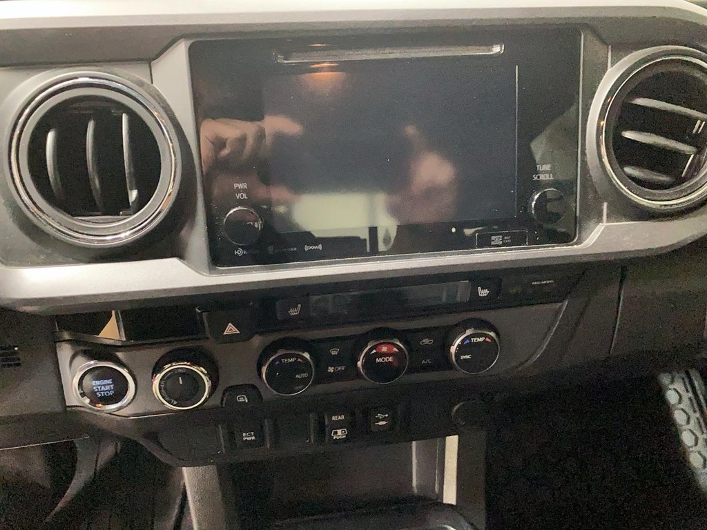 Toyota Tacoma  2018 à Sept-Îles, Québec - 23 - w1024h768px
