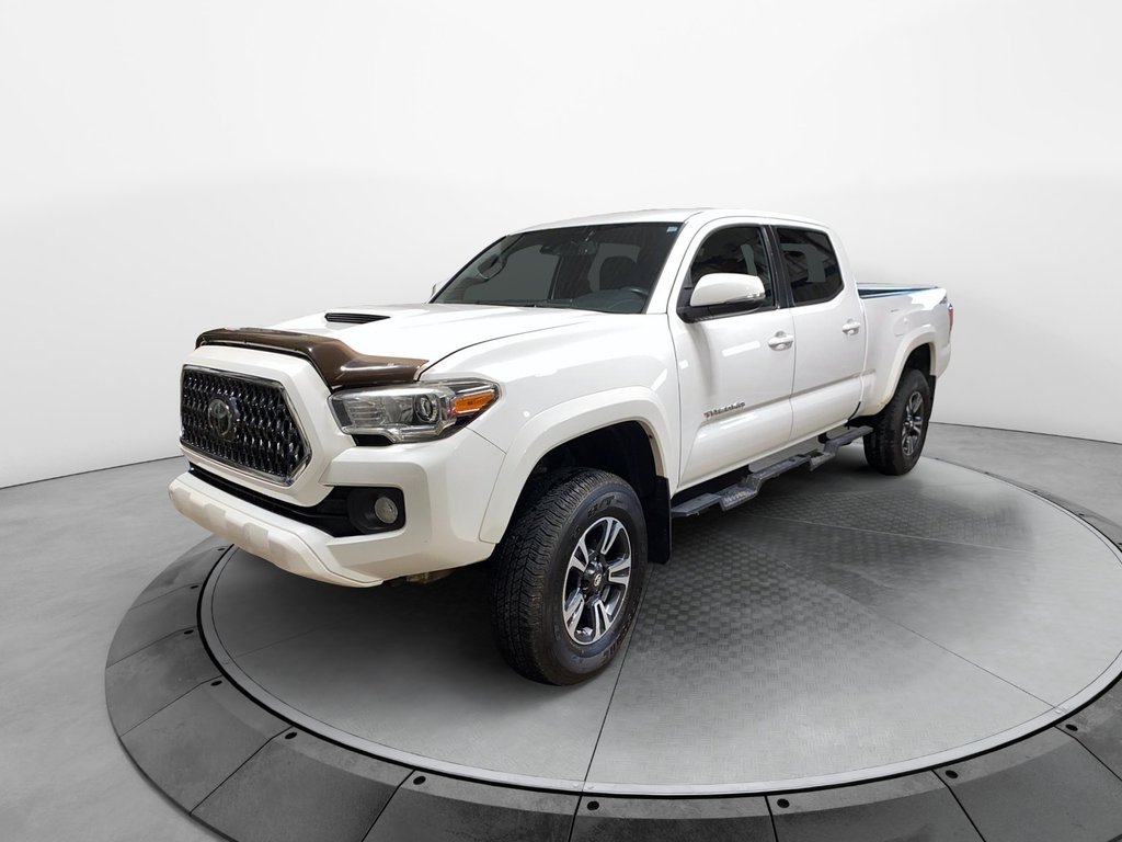 Toyota Tacoma  2018 à Sept-Îles, Québec - 1 - w1024h768px