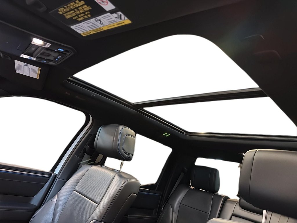 Toyota Tundra  2023 à Jonquière, Québec - 17 - w1024h768px