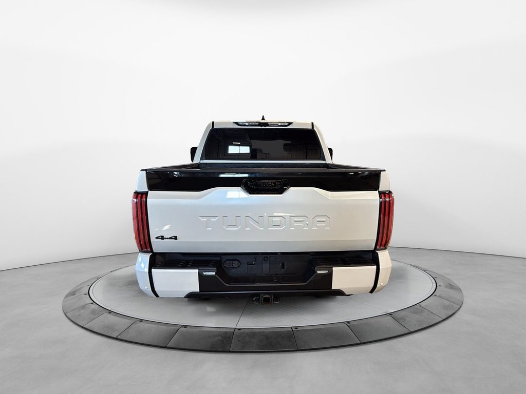 Toyota Tundra  2023 à Jonquière, Québec - 3 - w1024h768px