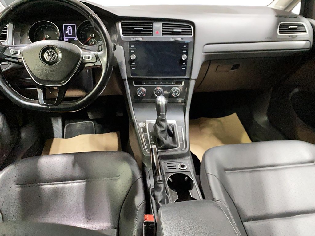 2018 Volkswagen Golf TSI in Jonquière, Quebec - 10 - w1024h768px