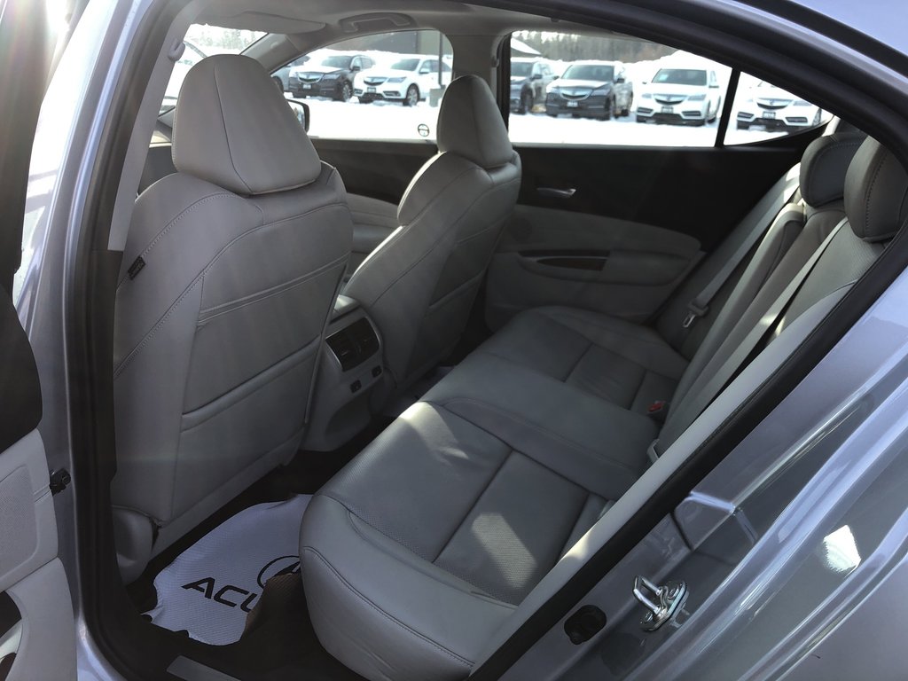 Balmoral Park Acura 2015 Acura Tlx V6 Tech Sh Awd T612a