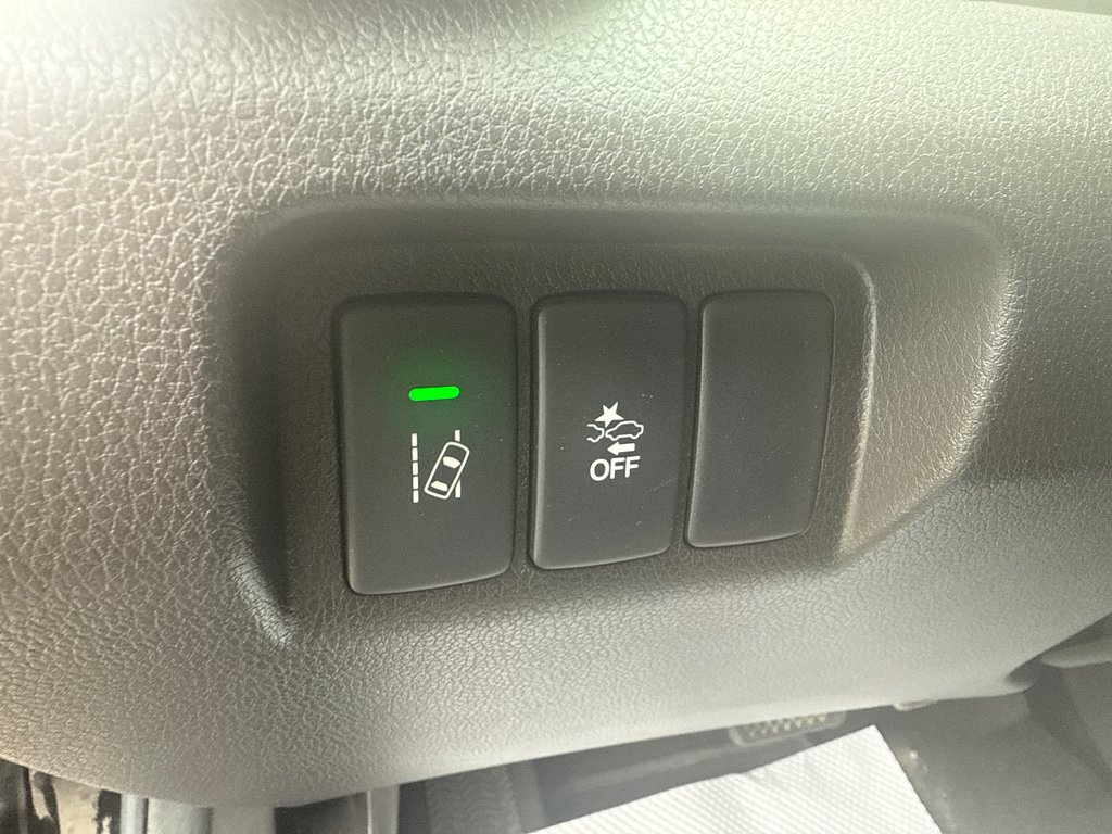 2018 Acura ILX PREMIUM in Thunder Bay, Ontario - 14 - w1024h768px