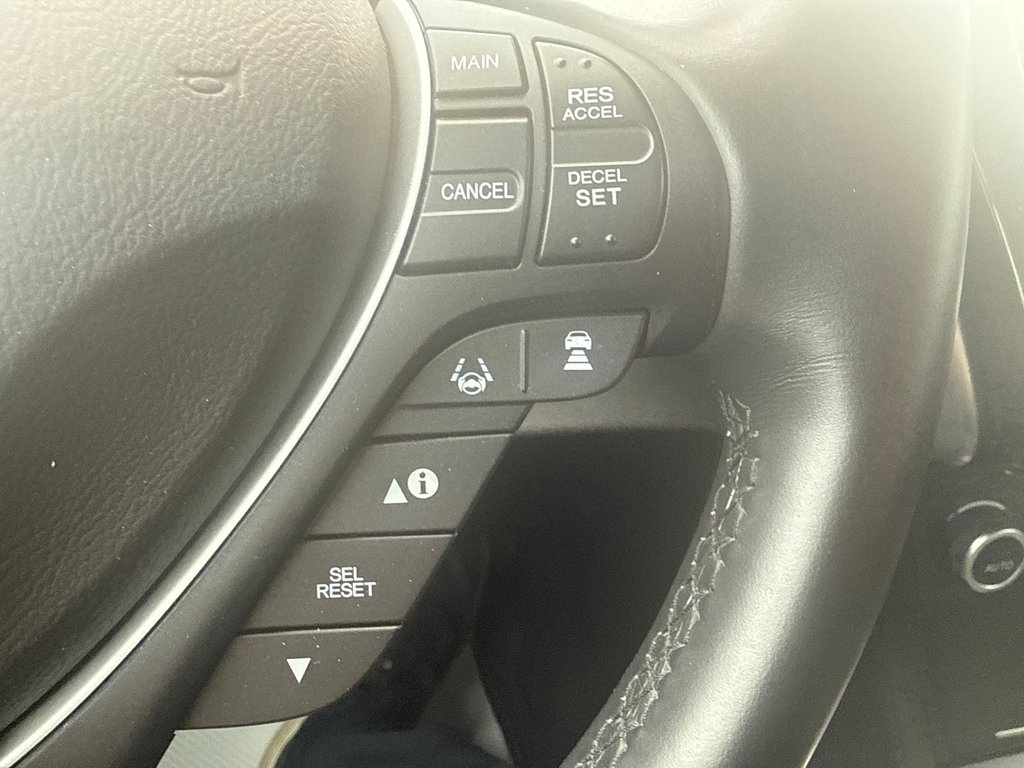 2018 Acura ILX PREMIUM in Thunder Bay, Ontario - 16 - w1024h768px