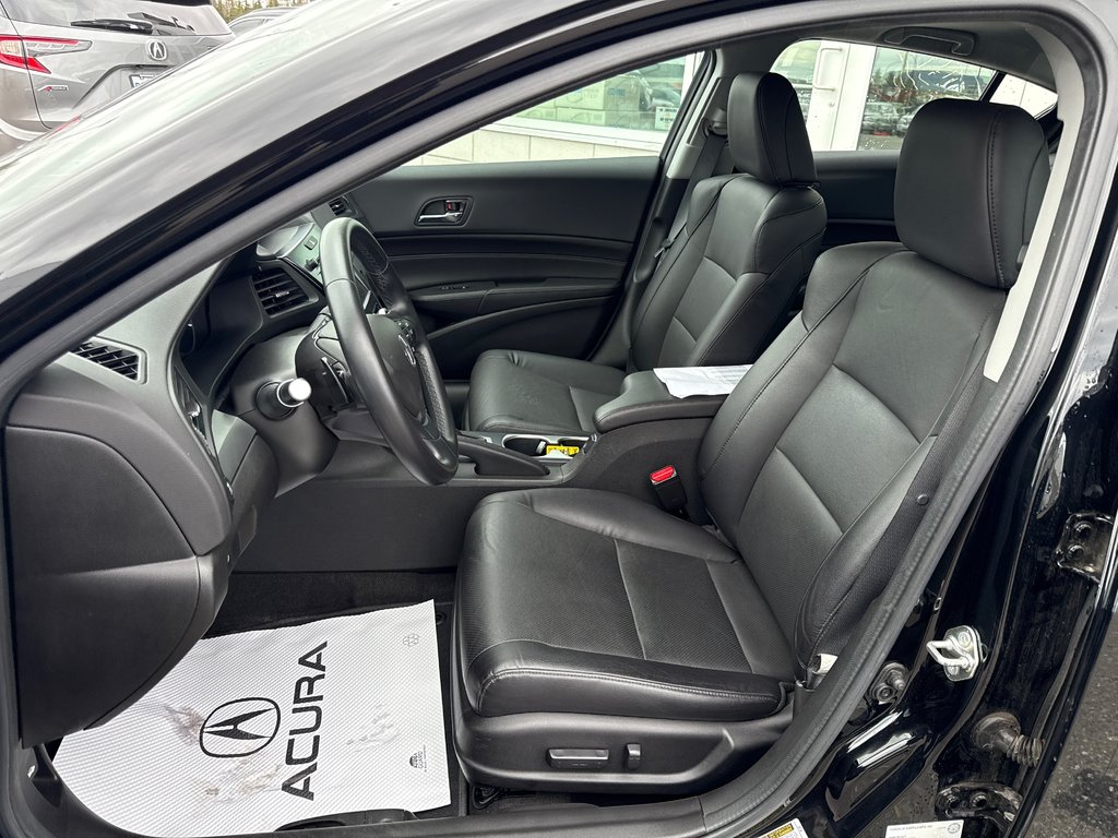 2018 Acura ILX PREMIUM in Thunder Bay, Ontario - 9 - w1024h768px
