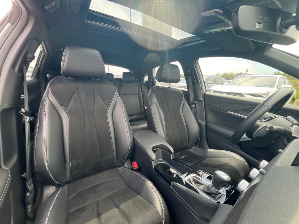 2025 Acura Integra Elite A-Spec in Thunder Bay, Ontario - 8 - w1024h768px