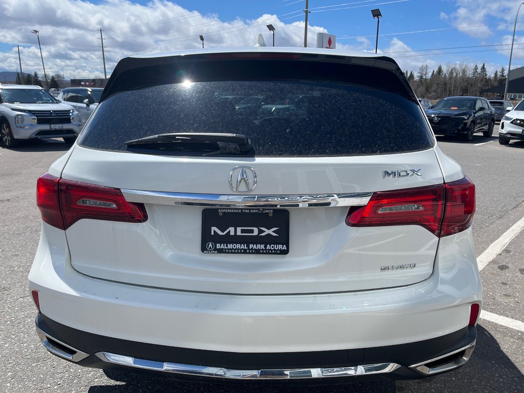 2018 Acura MDX Tech in Thunder Bay, Ontario - 8 - w1024h768px