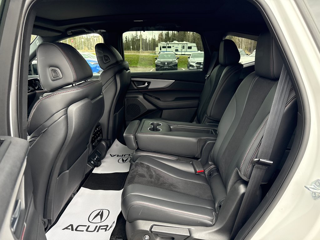 2023 Acura MDX A-Spec in Thunder Bay, Ontario - 9 - w1024h768px