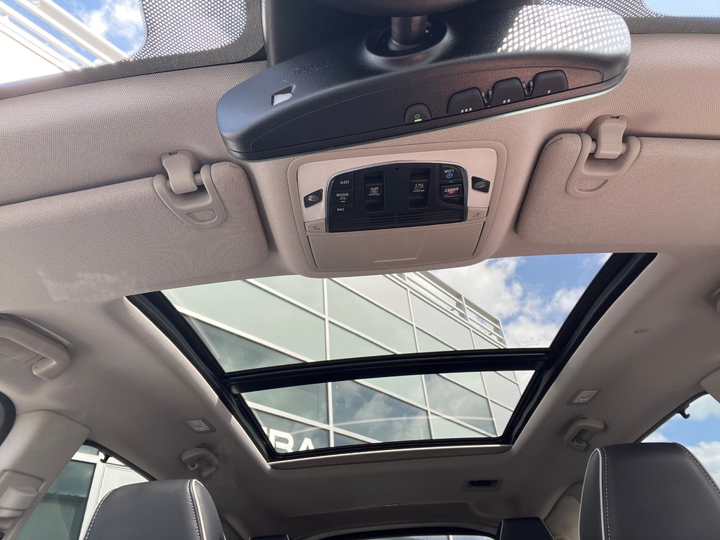2023 Acura MDX Platinum Elite in Thunder Bay, Ontario - 17 - w1024h768px