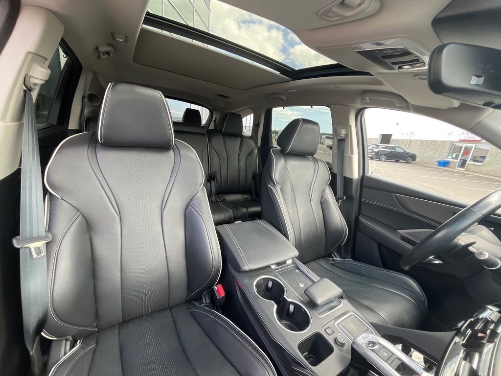 2023 Acura MDX Platinum Elite in Thunder Bay, Ontario - 14 - w1024h768px