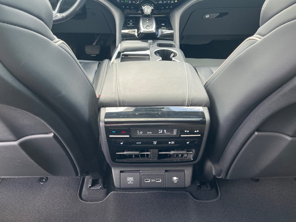 2023 Acura MDX Platinum Elite in Thunder Bay, Ontario - 12 - w1024h768px