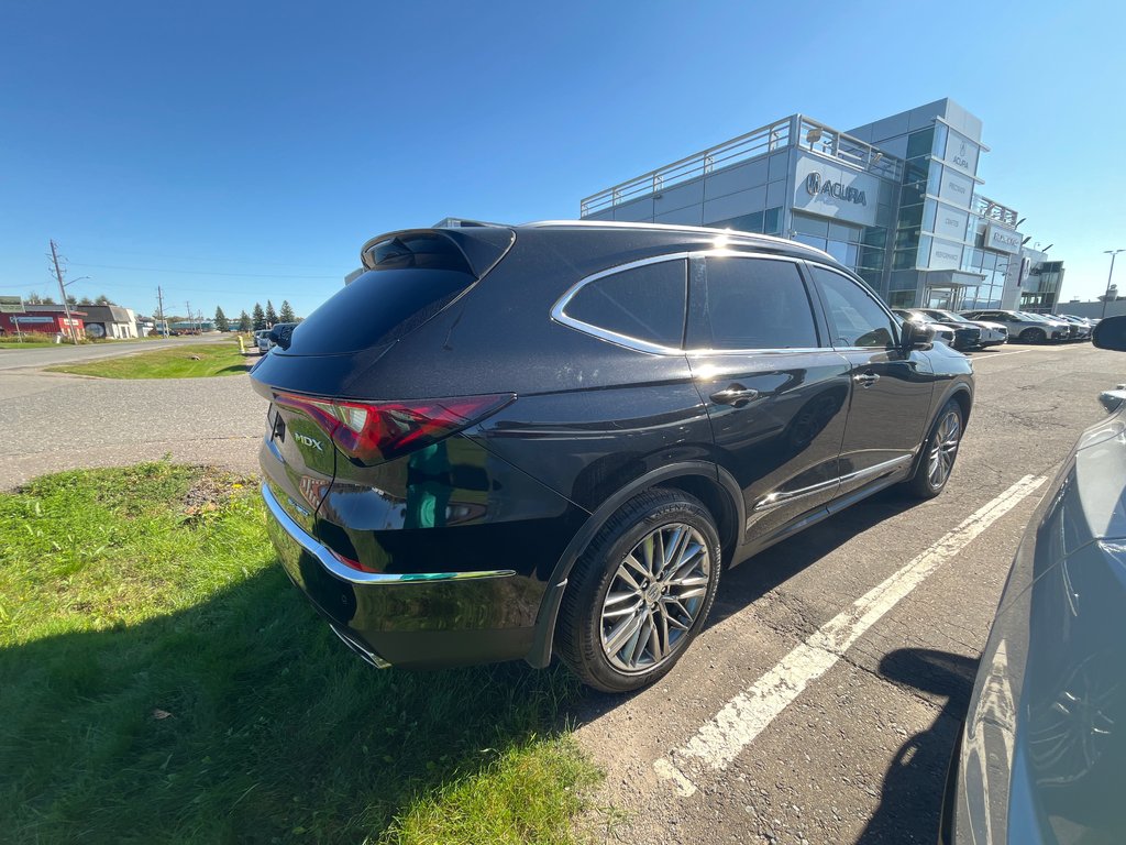 2024 Acura MDX Platinum Elite in Thunder Bay, Ontario - 4 - w1024h768px