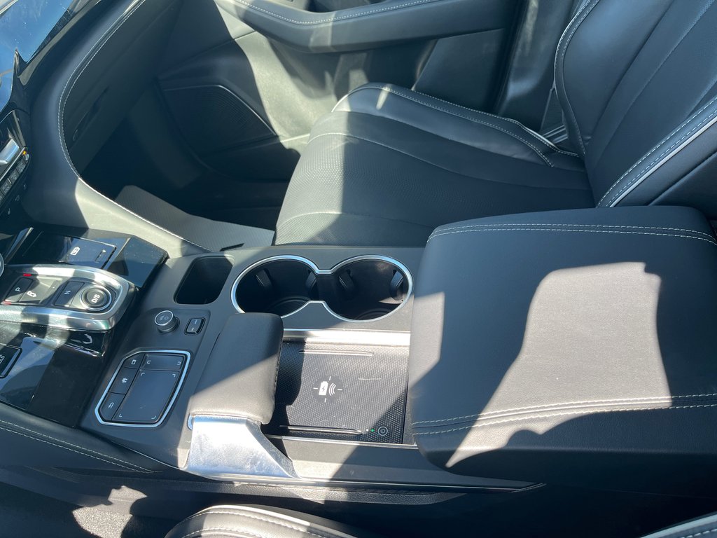 2024 Acura MDX Platinum Elite in Thunder Bay, Ontario - 16 - w1024h768px