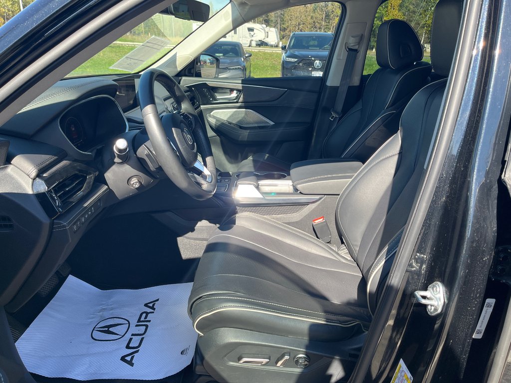 2024 Acura MDX Platinum Elite in Thunder Bay, Ontario - 14 - w1024h768px