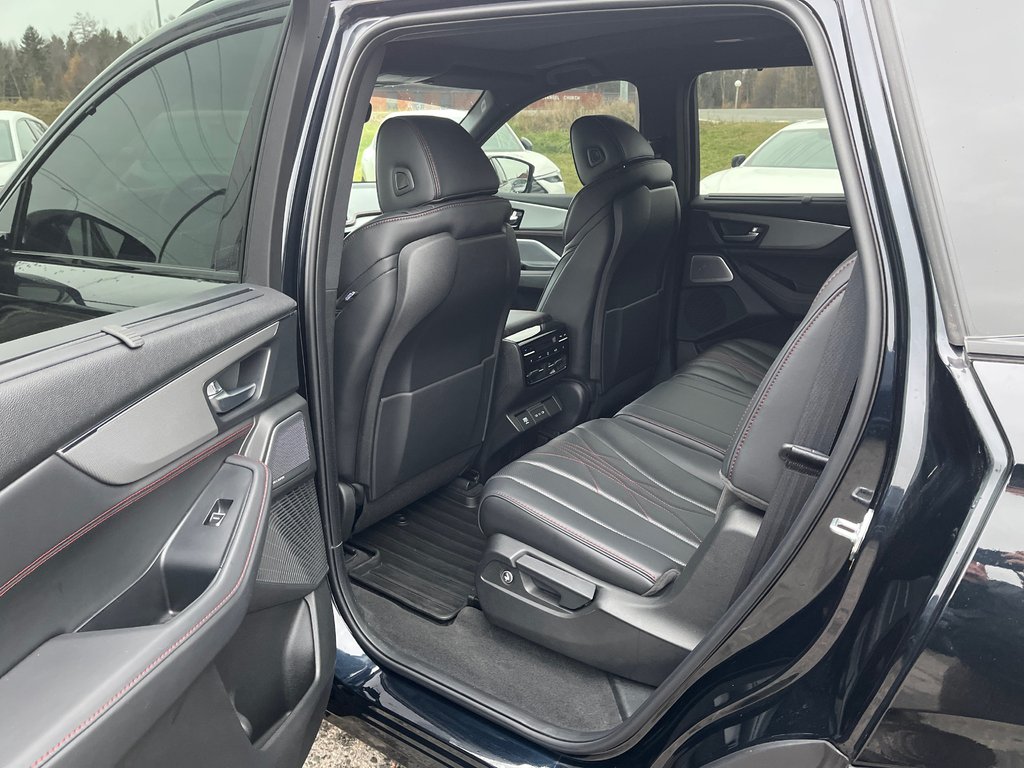 2025 Acura MDX Platinum Elite A-Spec in Thunder Bay, Ontario - 10 - w1024h768px