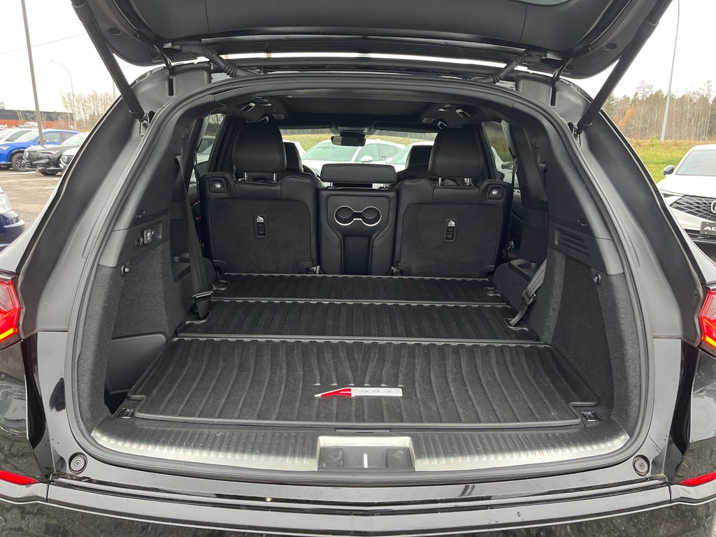 2025 Acura MDX Platinum Elite A-Spec in Thunder Bay, Ontario - 9 - w1024h768px