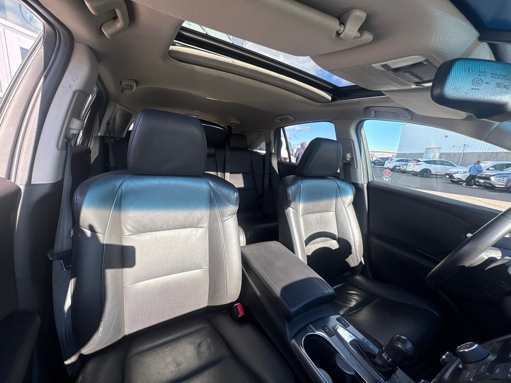2013 Acura RDX in Thunder Bay, Ontario - 12 - w1024h768px