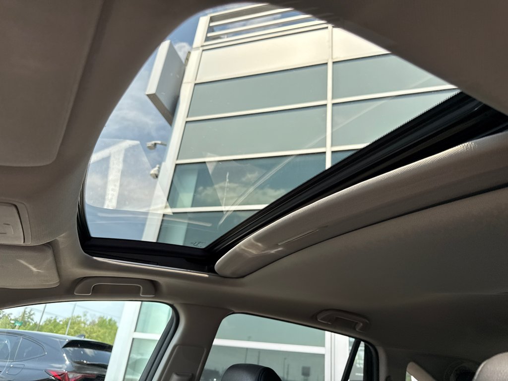 2014 Acura RDX Tech Pkg in Thunder Bay, Ontario - 10 - w1024h768px