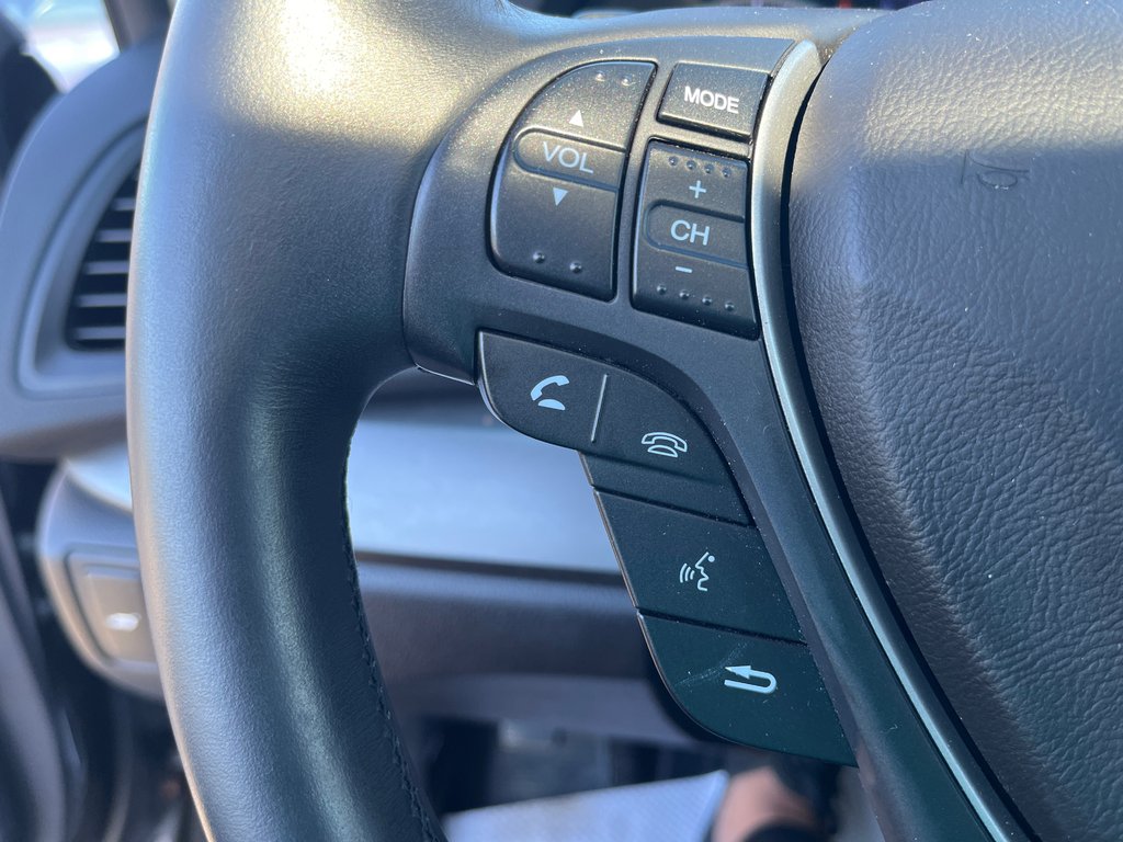 2014 Acura RDX Tech Pkg in Thunder Bay, Ontario - 17 - w1024h768px