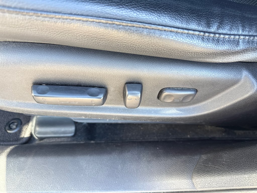 2017 Acura RDX Elite Pkg in Thunder Bay, Ontario - 14 - w1024h768px