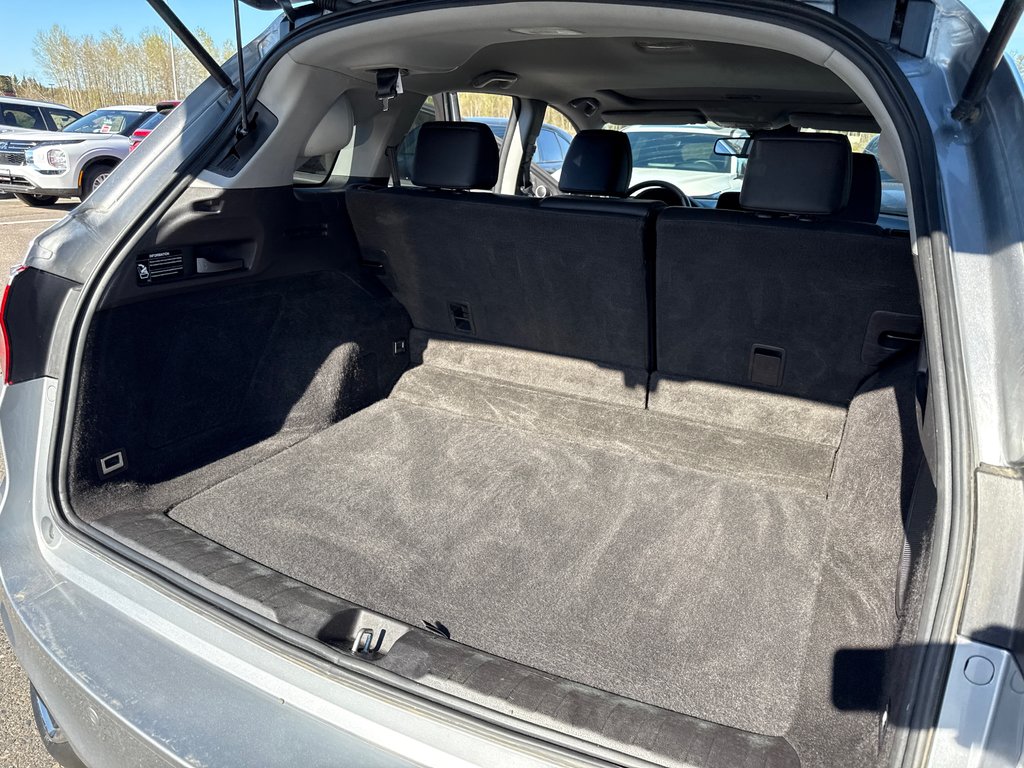 2017 Acura RDX Elite Pkg in Thunder Bay, Ontario - 10 - w1024h768px