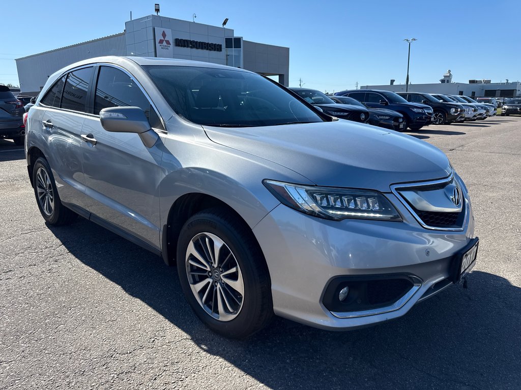 2017 Acura RDX Elite Pkg in Thunder Bay, Ontario - 6 - w1024h768px