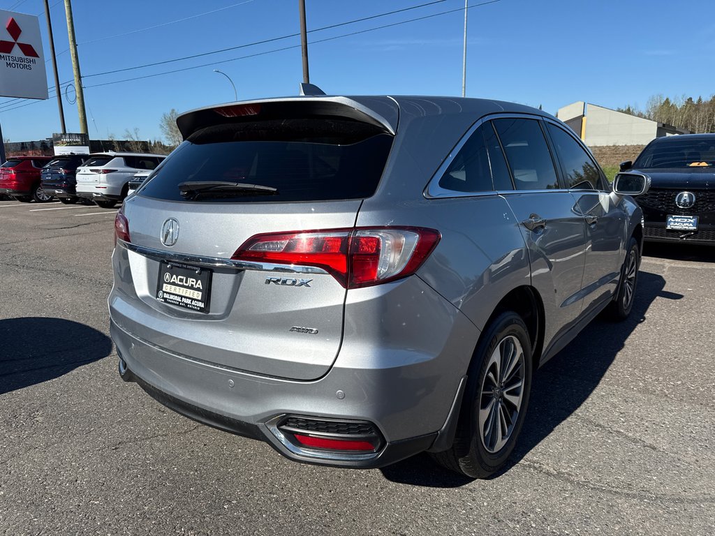 2017 Acura RDX Elite Pkg in Thunder Bay, Ontario - 4 - w1024h768px