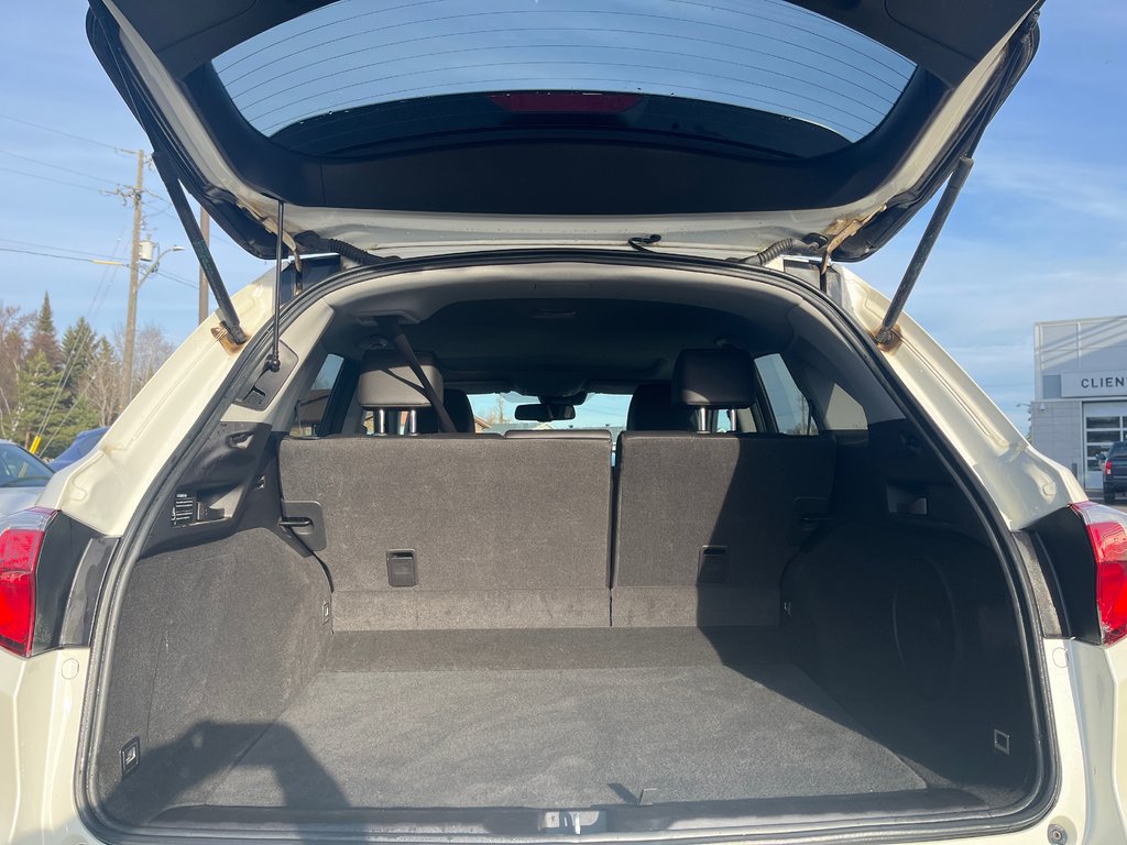 2017 Acura RDX in Thunder Bay, Ontario - 9 - w1024h768px