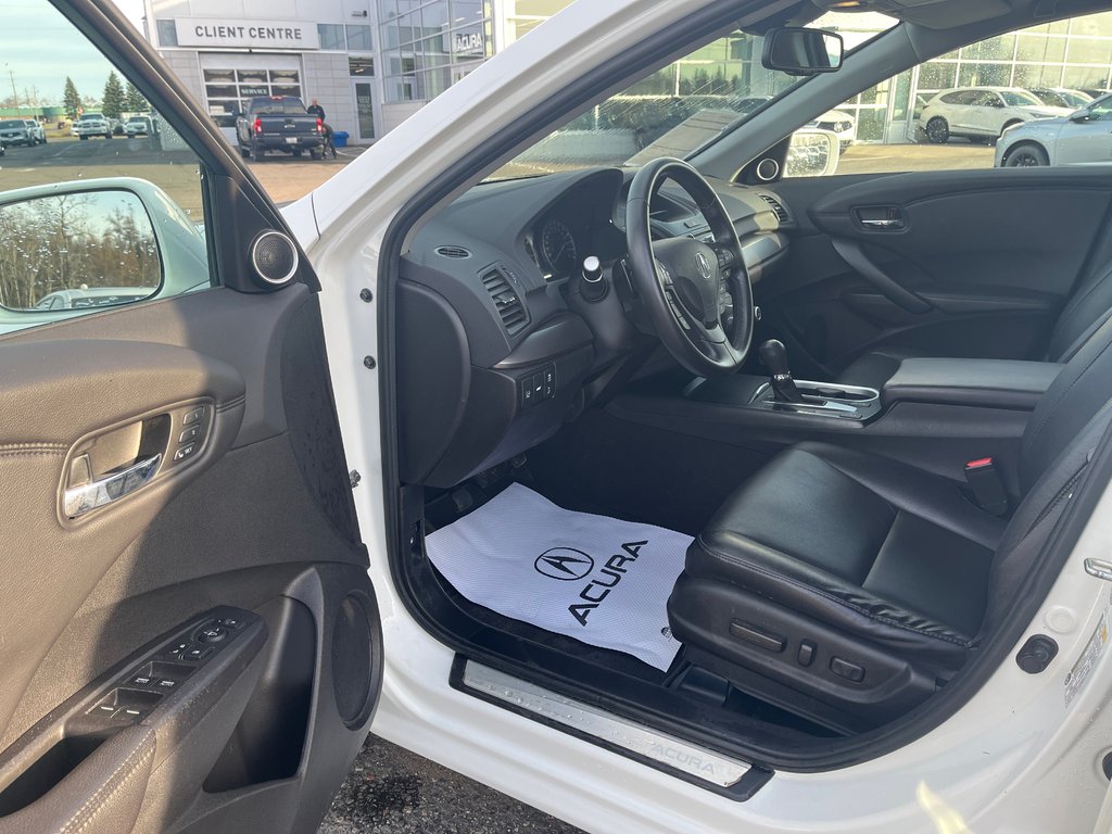 2017 Acura RDX in Thunder Bay, Ontario - 22 - w1024h768px