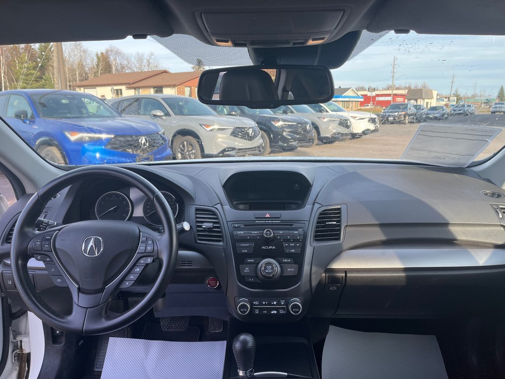 2017 Acura RDX in Thunder Bay, Ontario - 12 - w1024h768px