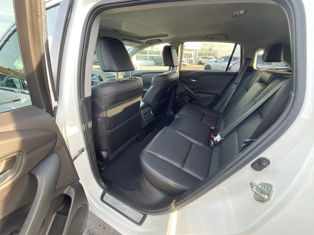 2017 Acura RDX in Thunder Bay, Ontario - 10 - w1024h768px