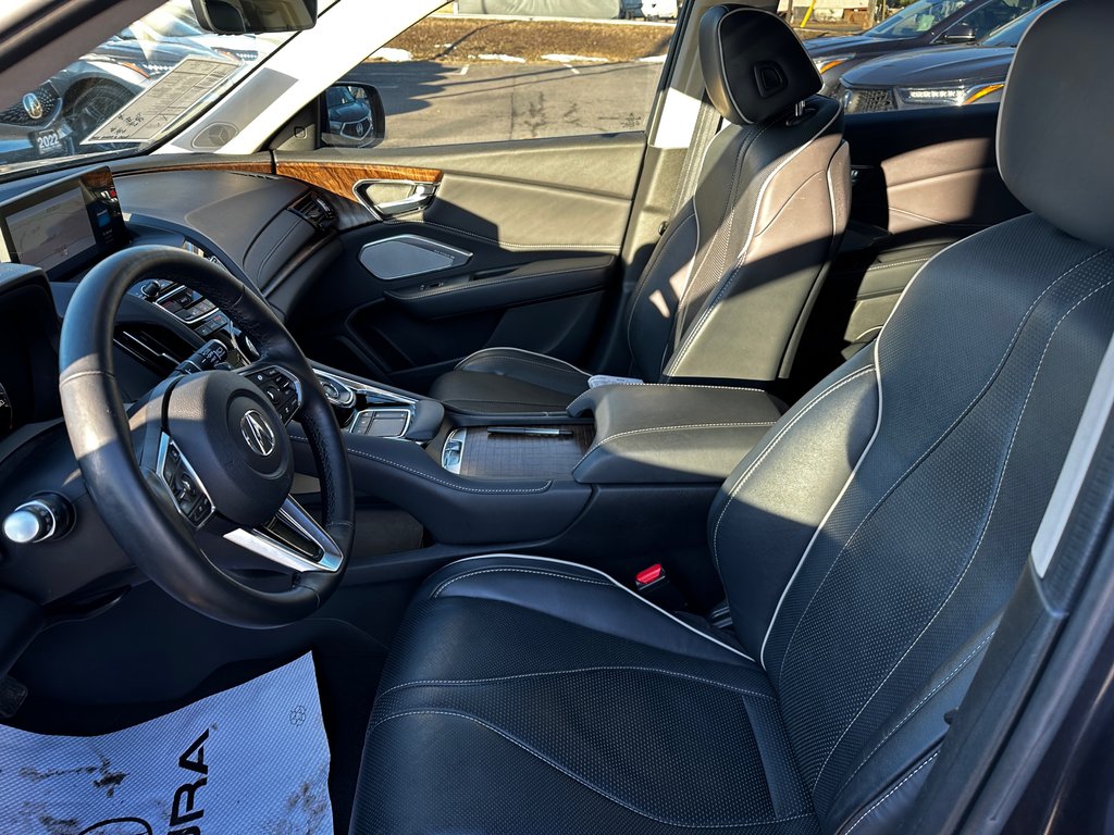 2019 Acura RDX Platinum Elite in Thunder Bay, Ontario - 9 - w1024h768px