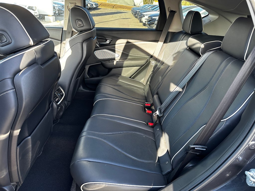 2020 Acura RDX Platinum Elite in Thunder Bay, Ontario - 10 - w1024h768px