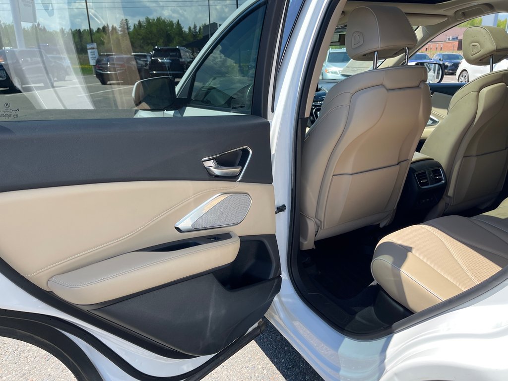 2020 Acura RDX Platinum Elite in Thunder Bay, Ontario - 12 - w1024h768px