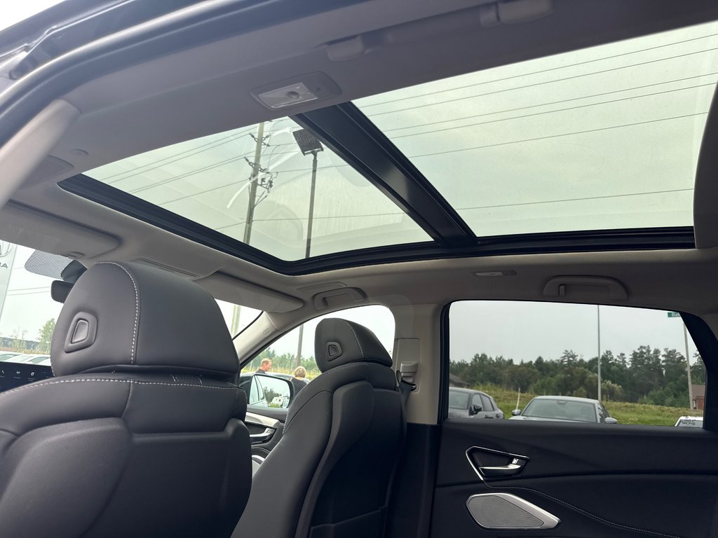 2021 Acura RDX Elite in Thunder Bay, Ontario - 13 - w1024h768px