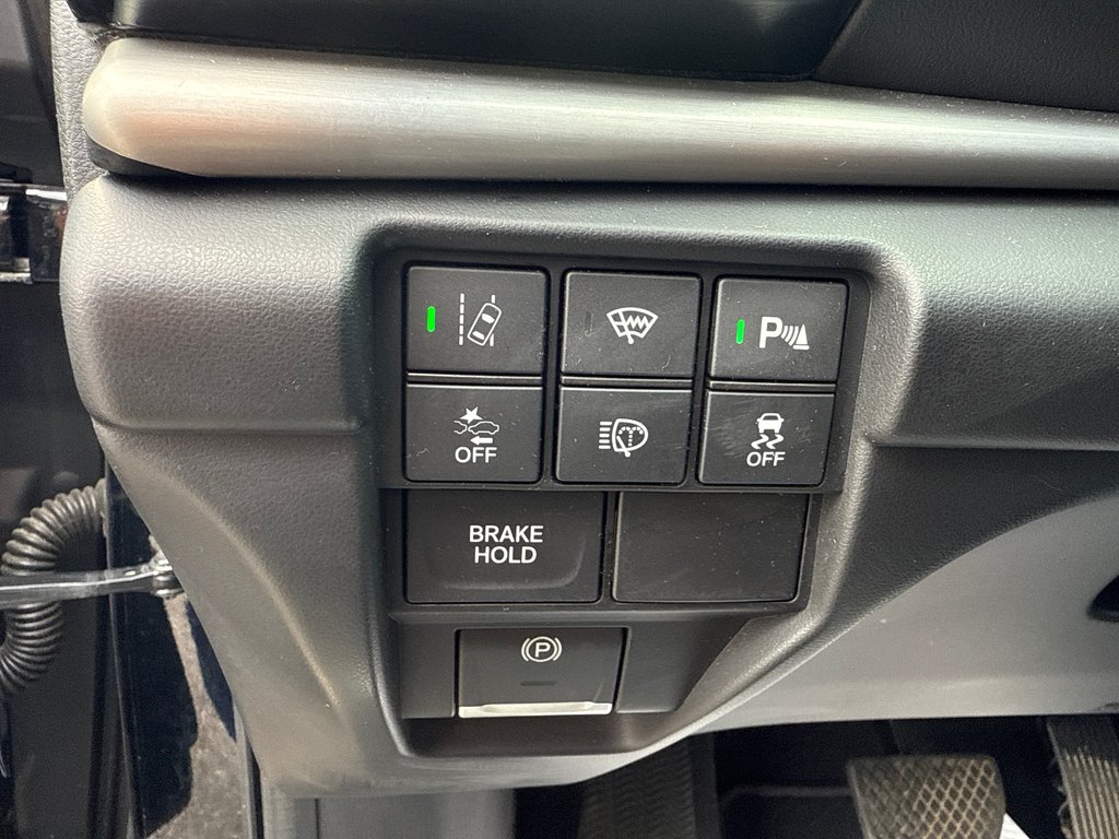 2021 Acura RDX Elite in Thunder Bay, Ontario - 16 - w1024h768px