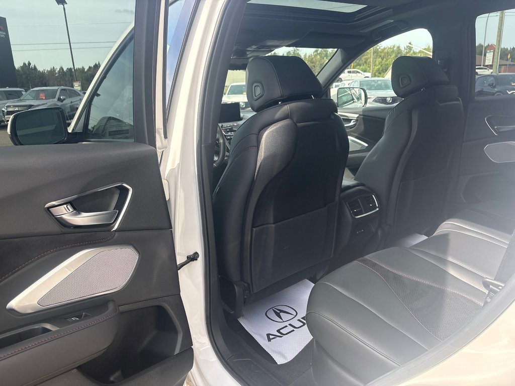2024 Acura RDX A-Spec in Thunder Bay, Ontario - 11 - w1024h768px