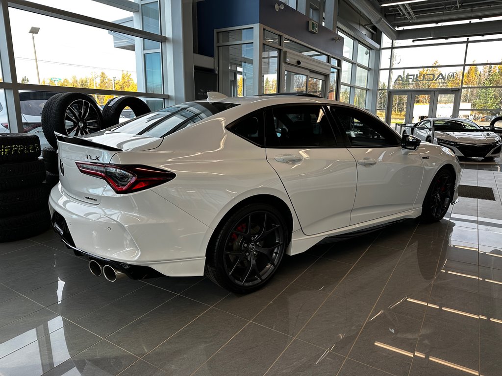 2021 Acura TLX Type S in Thunder Bay, Ontario - 5 - w1024h768px