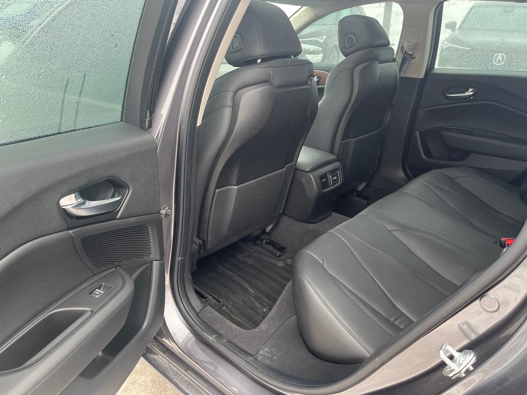 2021 Acura TLX in Thunder Bay, Ontario - 9 - w1024h768px