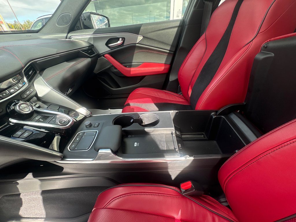 2024 Acura TLX A-Spec in Thunder Bay, Ontario - 12 - w1024h768px