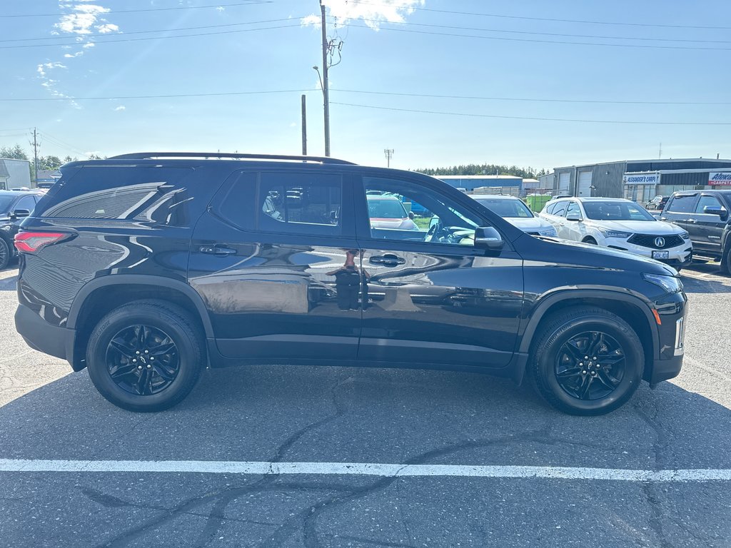2022 Chevrolet Traverse LT Cloth in Thunder Bay, Ontario - 6 - w1024h768px
