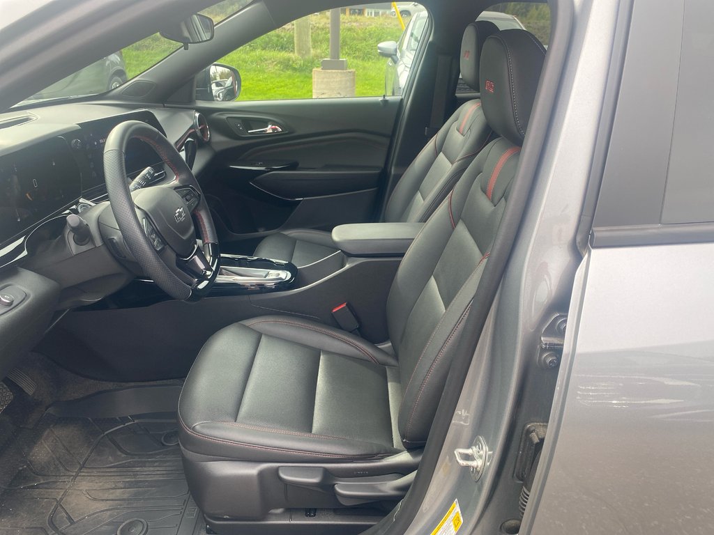 2025 Chevrolet Trax 2RS in Thunder Bay, Ontario - 11 - w1024h768px