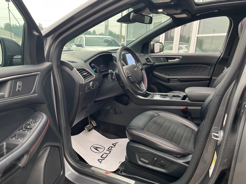 2022 Ford Edge ST sport in Thunder Bay, Ontario - 14 - w1024h768px