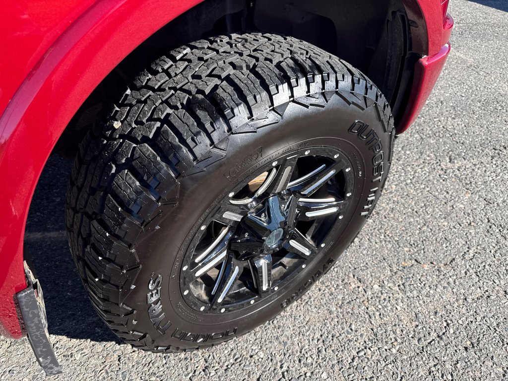 2019 Ford F-150 LARIAT in Thunder Bay, Ontario - 19 - w1024h768px