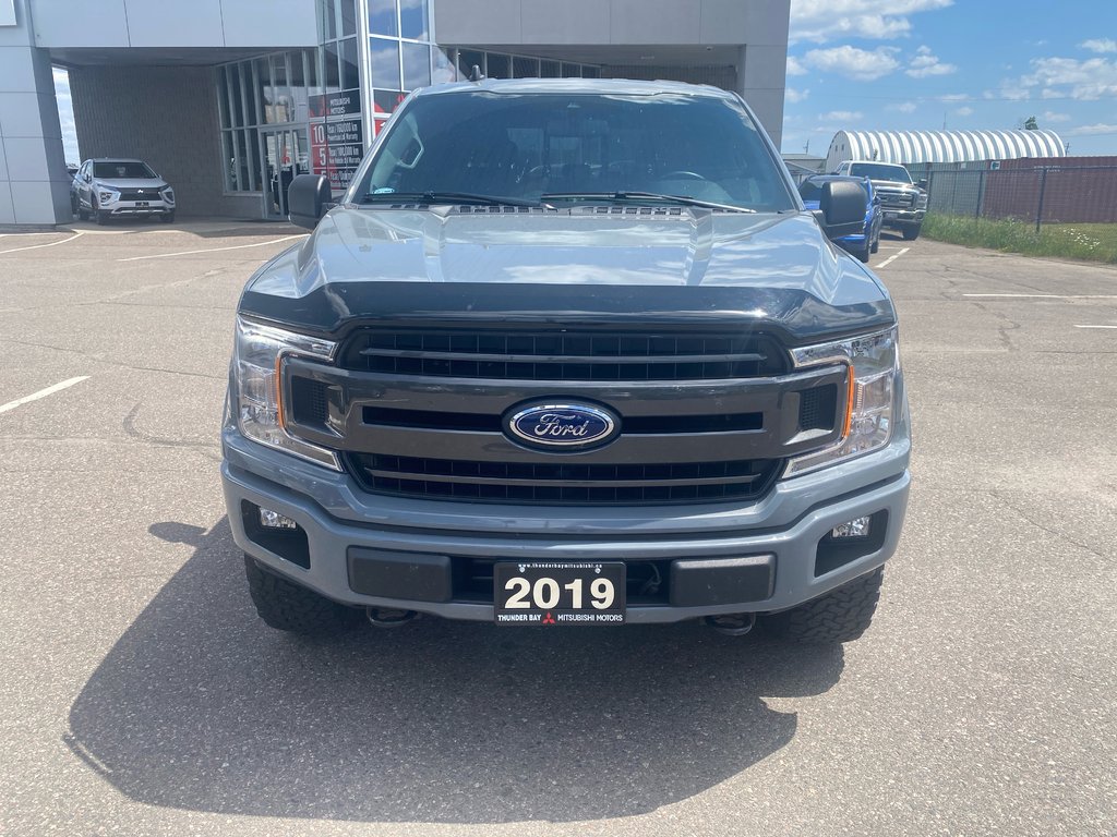 2019 Ford F-150 XLT 4X4 in Thunder Bay, Ontario - 2 - w1024h768px